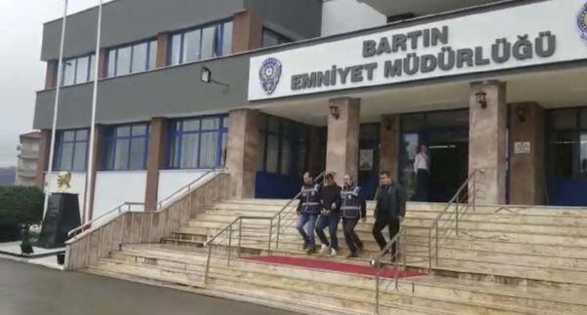 Kaşıkçı Cinayeti ve Fetö ile Korkutan Telefon Dolandırıcısı Yakalandı