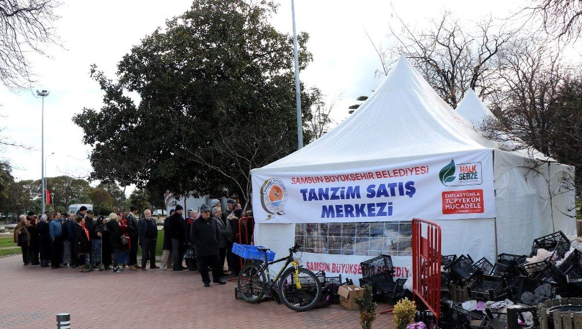 Samsun\'da Tanzimde İlk Gün 11 Ton Ürün Satıldı