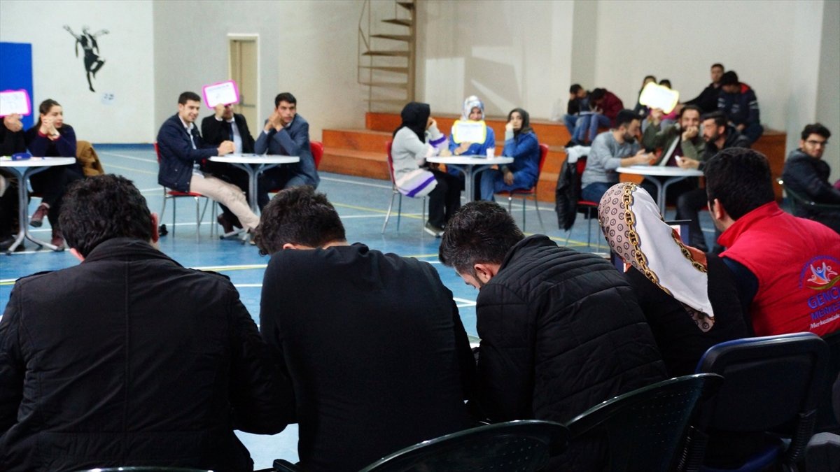 Siirt\'te Gençler Arası Bilgi Yarışması