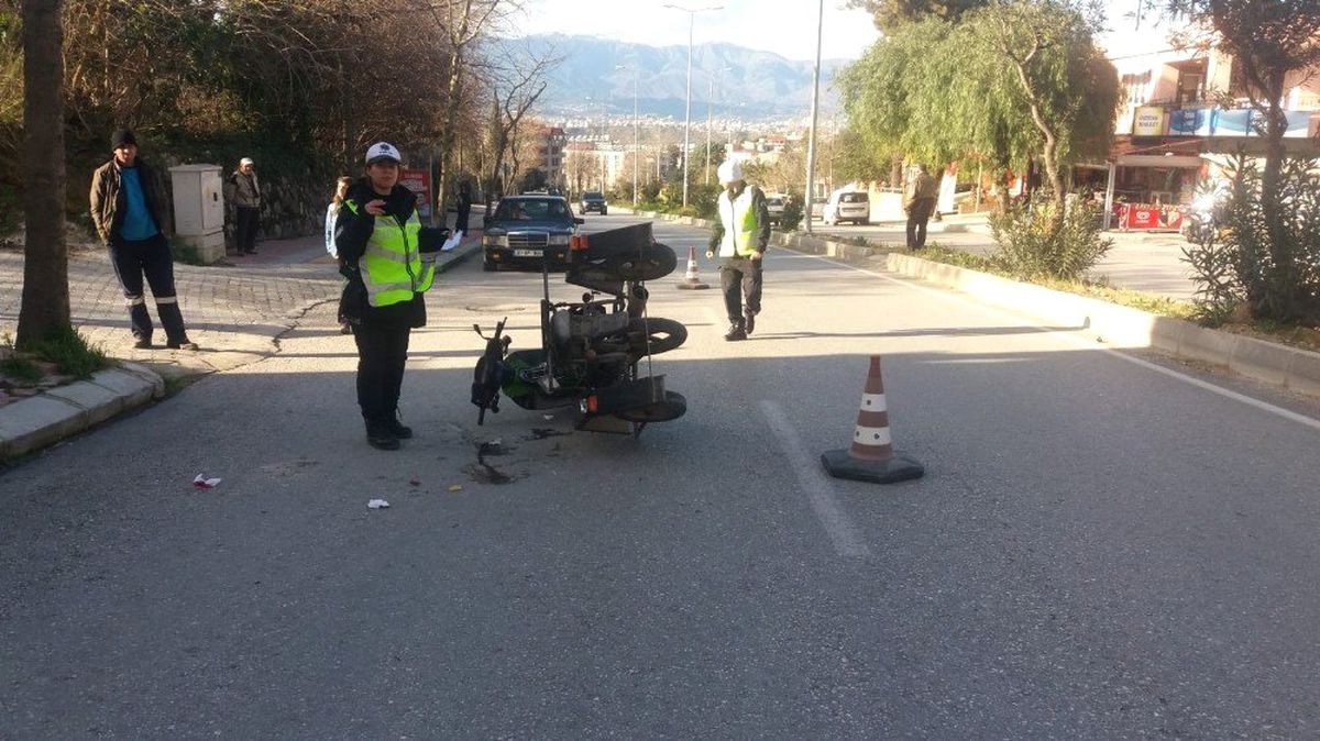 Ters Yönde İlerleyen Engelli Motosikletli Kaza Yaptı