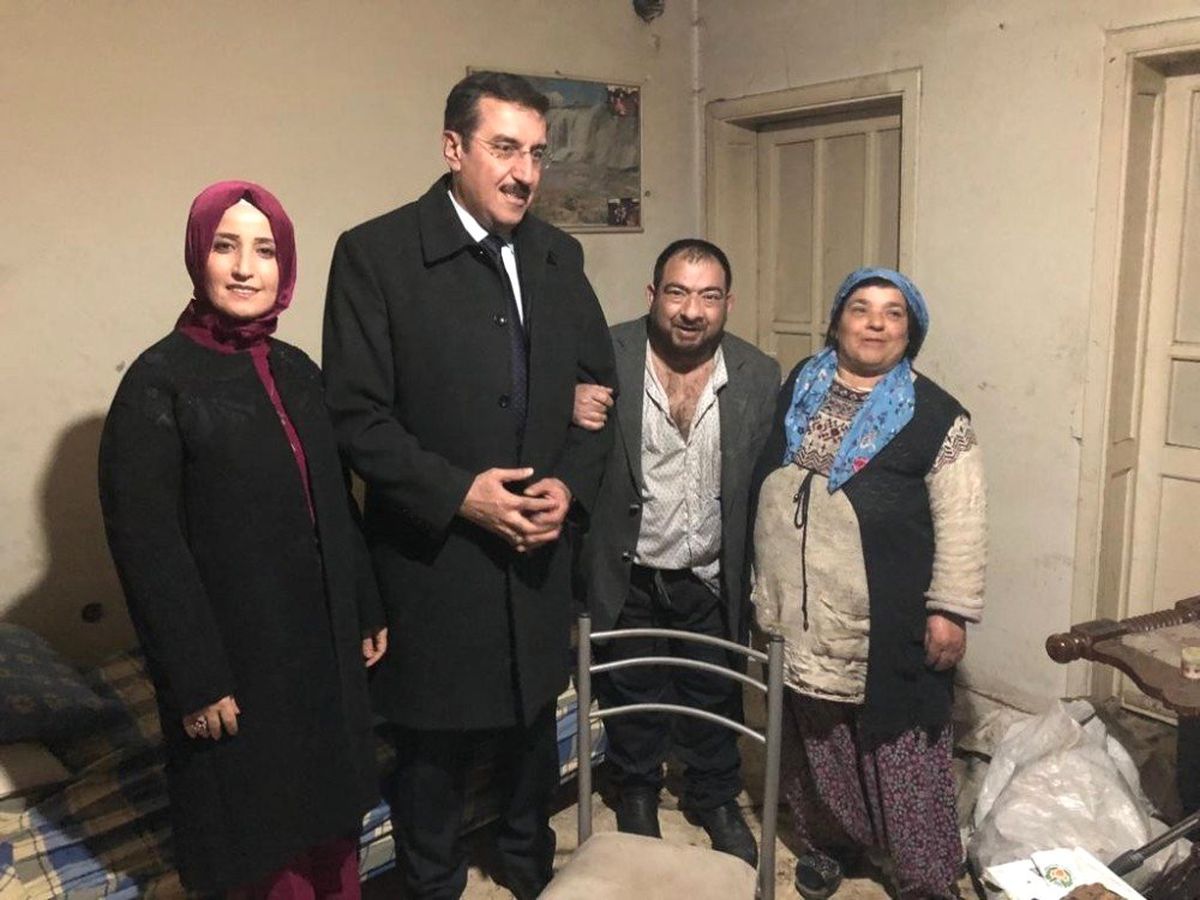 Tüfenkci\'den Mercedes Kadir\'e Ziyaret