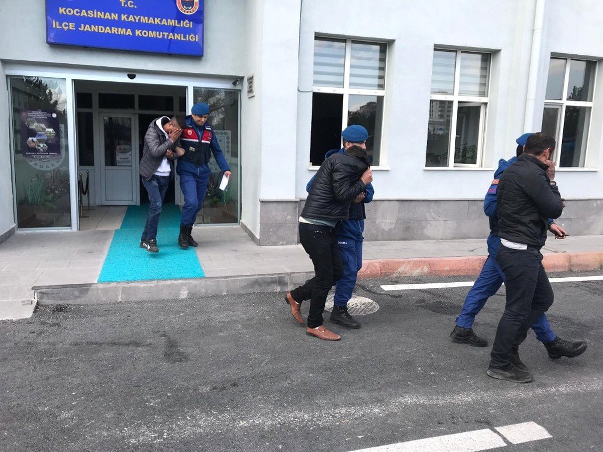 1,5 Kilometrelik İletişim Kablosunu Kesen 3 Kişi Gözaltına Alındı
