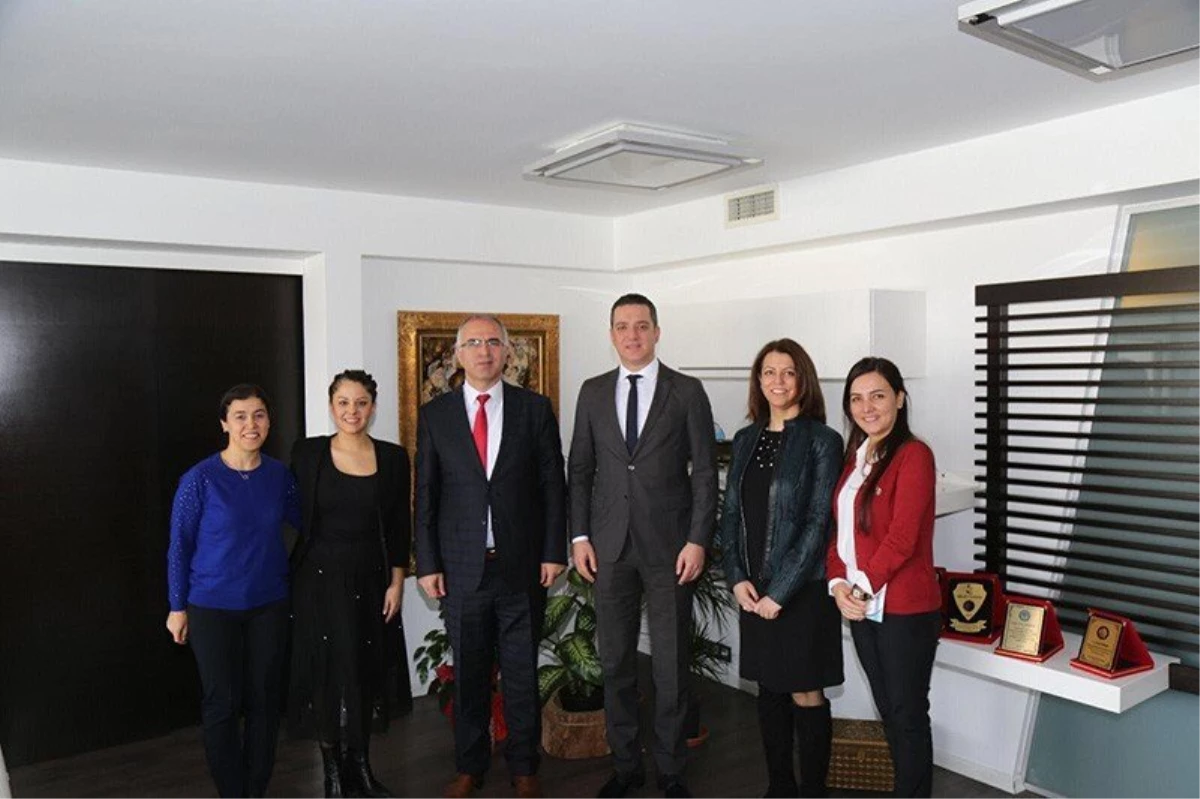 Adalet Bakanlığı Mağdur Hakları Dairesi Başkanı Özdemir\'den Ankara Barosuna Ziyaret