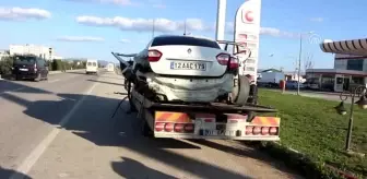 Adana'da Trafik Kazası: 6 Yaralı