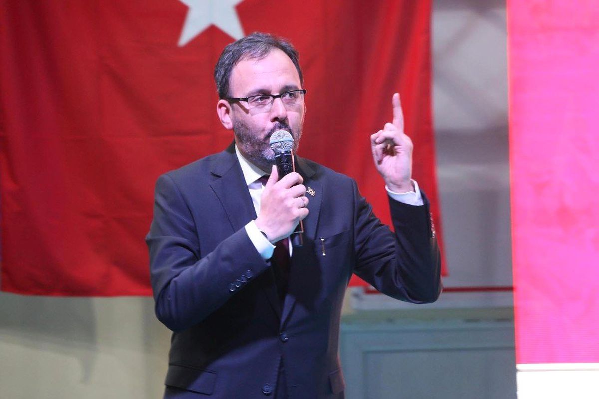 Bakan Kasapoğlu, Kula\'da Aday Tanıtım Toplantısına Katıldı