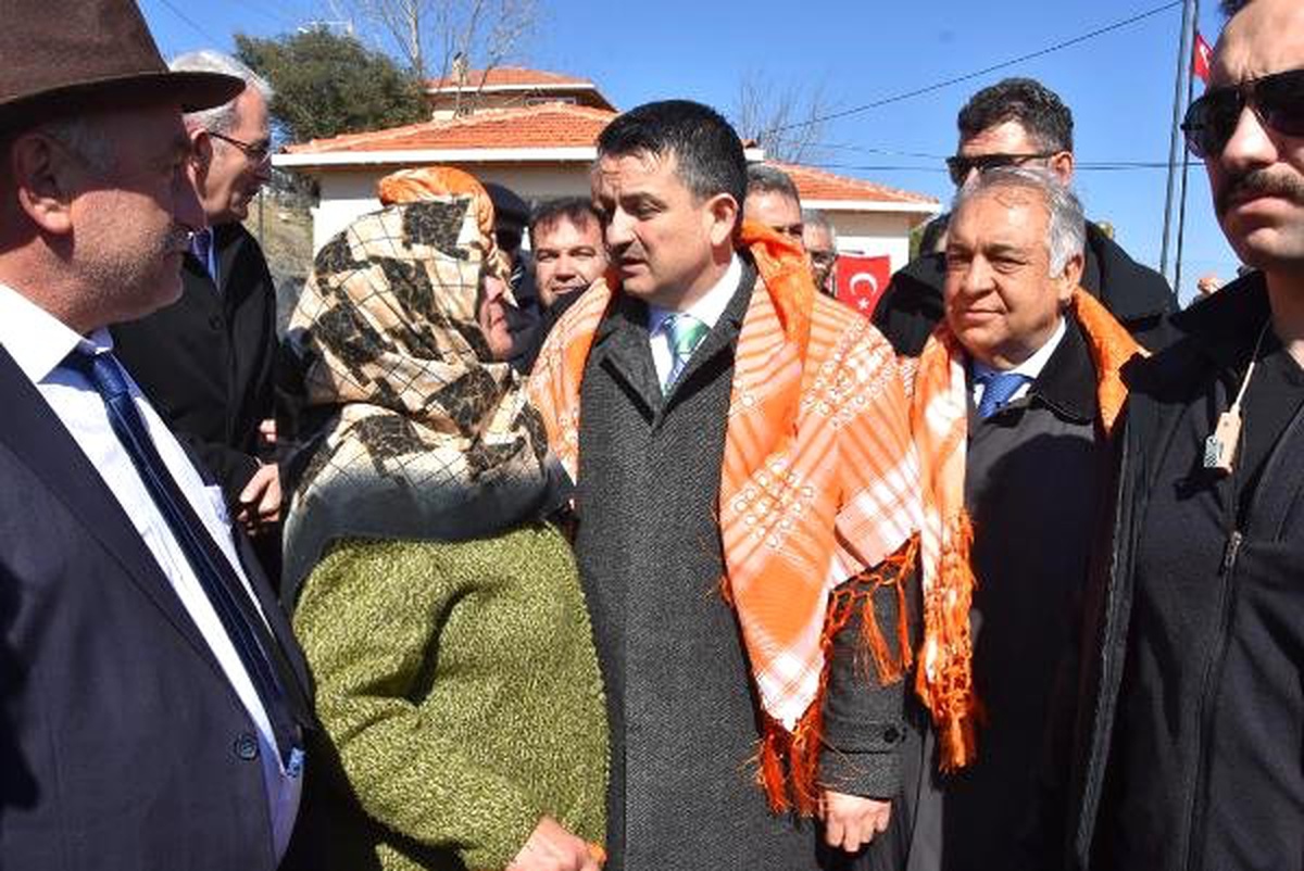 Bakan Pakdemirli: Tarım, Günlük Siyasete Alet Edilmemeli (2)