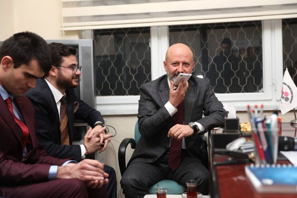 Başkan Çolakbayrakdar\'dan Engellilerin Talebine Anında Çözüm