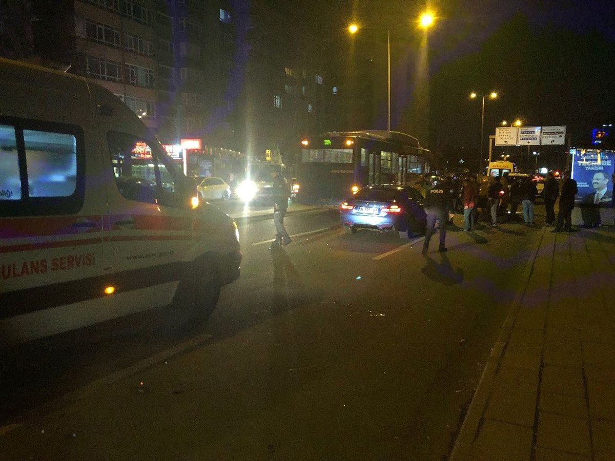 Başkent\'te Aynı Noktada 30 Dakika Arayla 2 Ayrı Kaza: 3 Yaralı