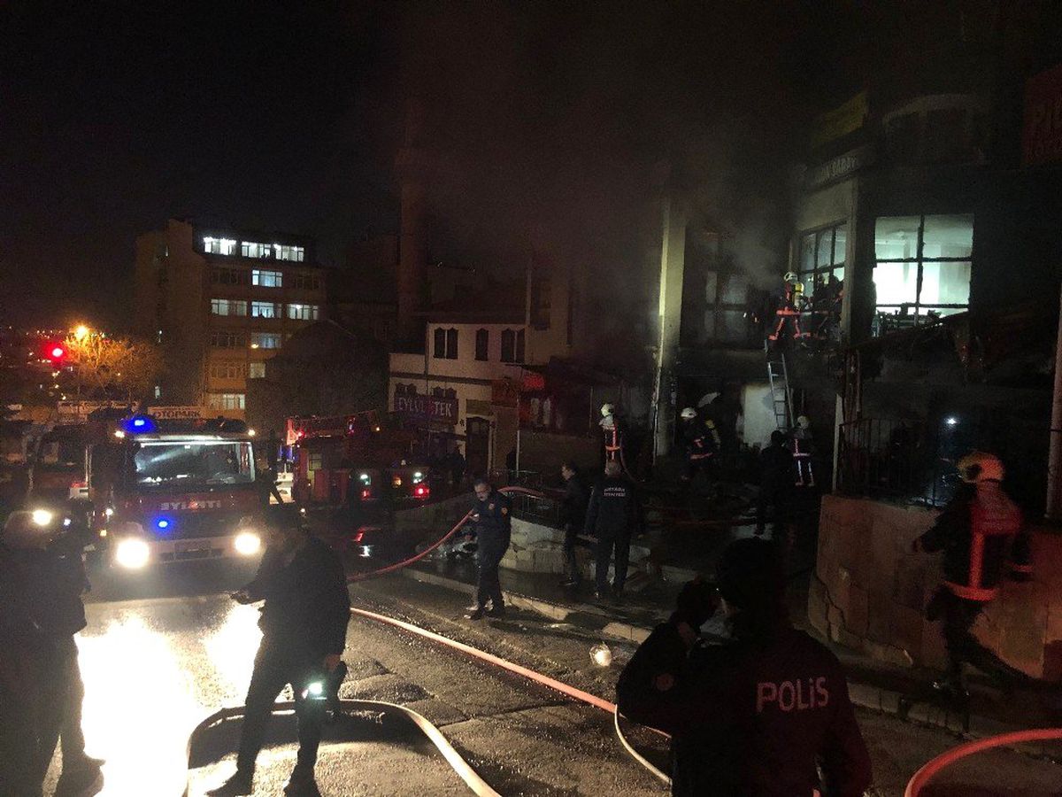 Başkent\'te Samanpazarı Esnafına Yangın Şoku
