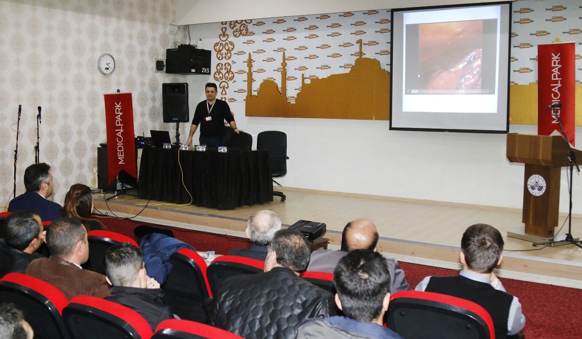 Belediye Sağlık Seminerlerini Sürdürüyor