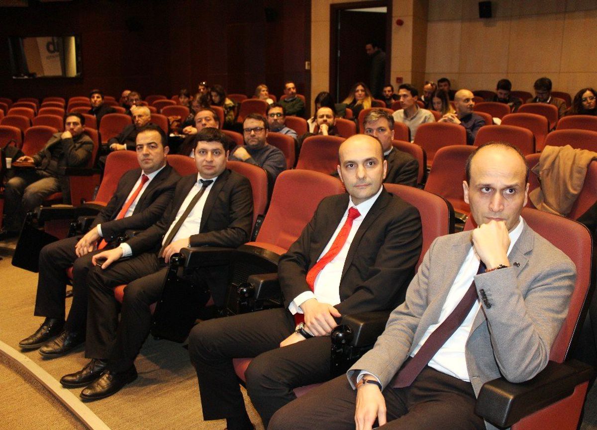 Bu Kelime Çin\'e İhracatı Uçurabilir: "Ay Çin"