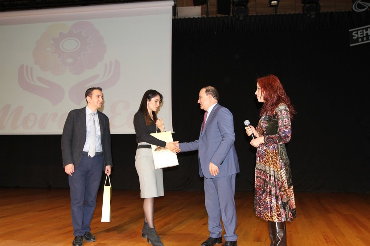 Büyükşehir\'den Sağlık Lisesinde Okuyan Öğrencilere "ALZHEİMER" Eğitimi