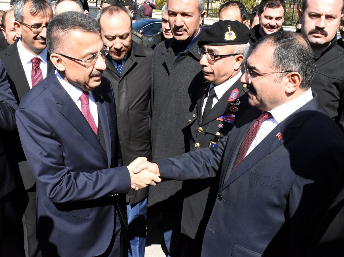 Cumhurbaşkanı Yardımcısı Oktay, Kırıkkale\'de Ziyaretlerde Bulundu