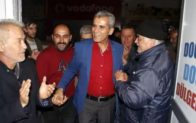 Dülgeroğlu Adayları Canlı Yayında Projeleri Anlatmaya Davet Etti, System.String[]
