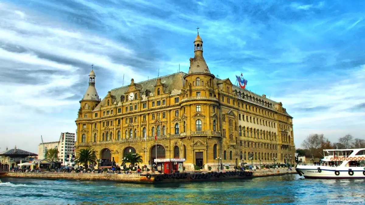 Haydarpaşa\'dan Dünyaya: \'Designed In İstanbul\'