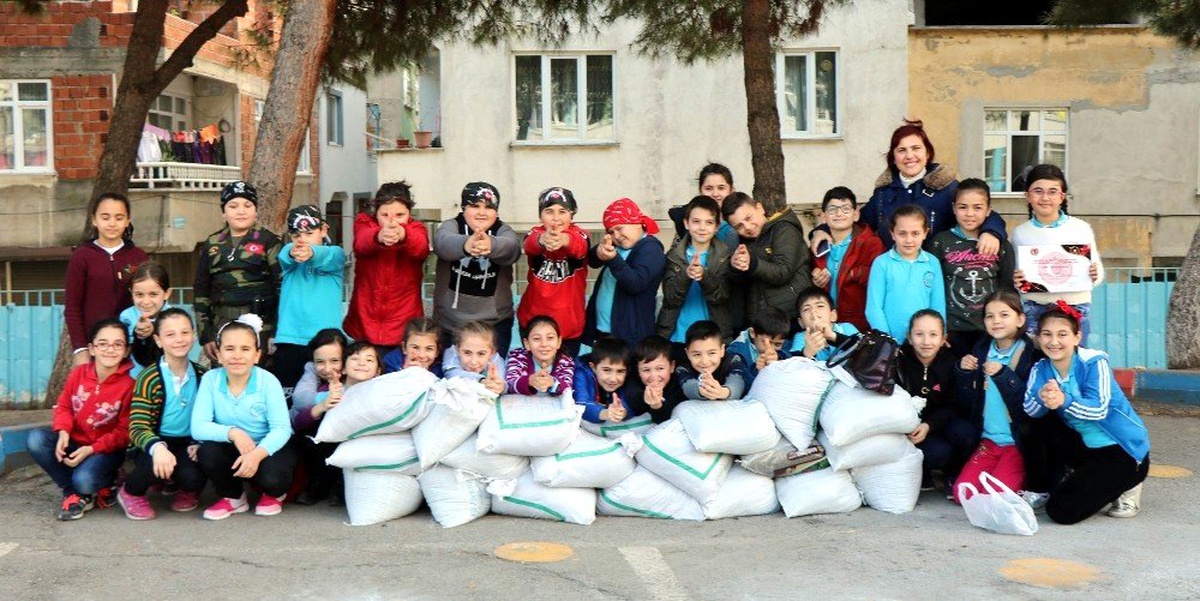 İlkokul Öğrencileri Çanakkale Ruhunu Yaşayarak Öğrendi