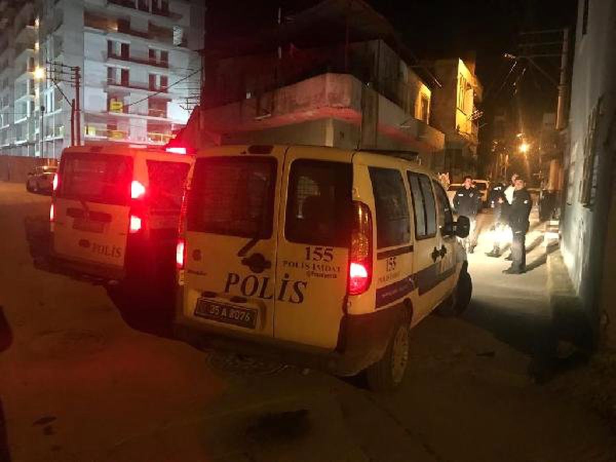 İzmir\'de Pompalı Tüfekli Saldırı: 2 Çocuk Yaralı
