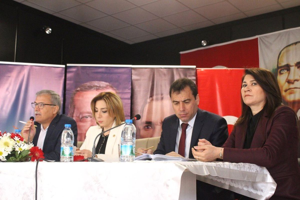 Kadınlar Sordu, AK Parti\'li Adaylar Yanıtladı