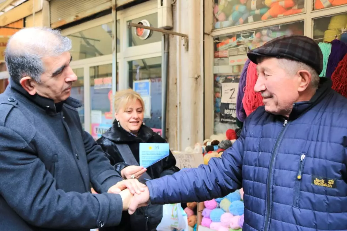 Karabacak Hamamyolu\'nda Esnafa Müjde Verdi