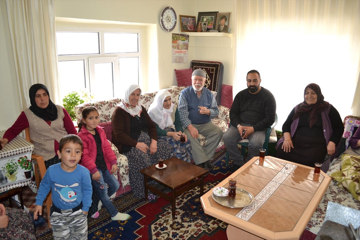 Kardelenlerin" Umudu Kadın Muhtarın Eğitim Aşkı