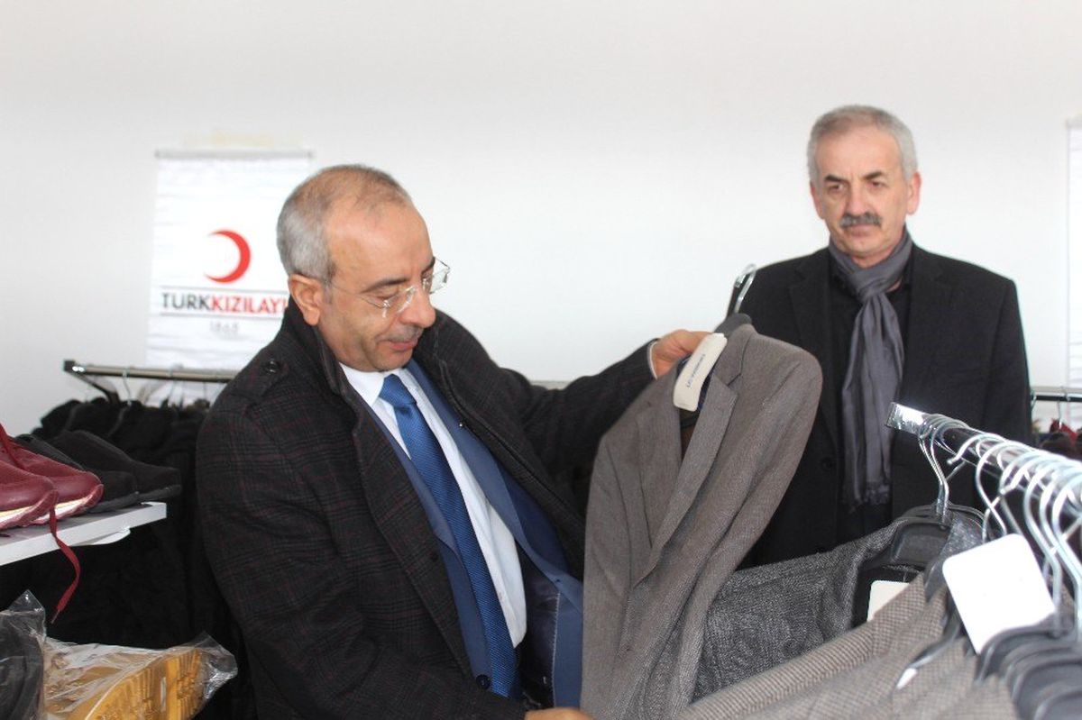 Kızılaydan Giysi Mağazası