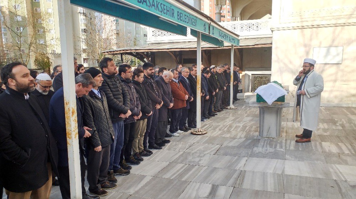 Lise Öğrencisi Aleyna Nazlı Kansere Yenik Düştü
