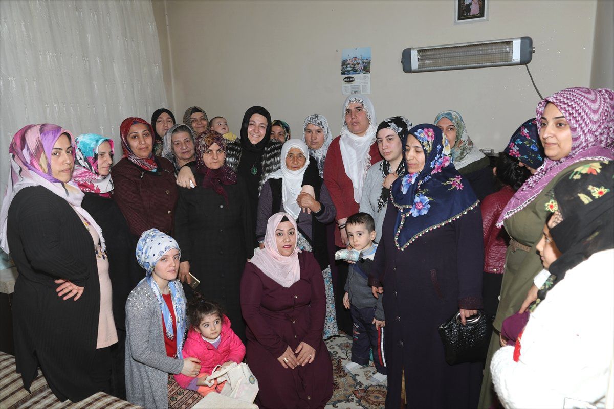 Lütfiye Atilla\'dan Bağlar İlçesine Ziyaret