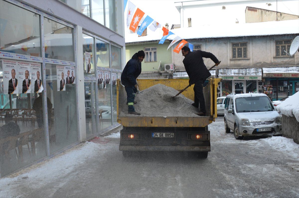 Malazgirt\'te Kar Yağışı
