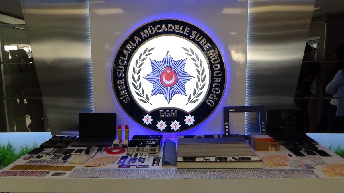 Moldovalı Bankamatik Şebekesi Çökertildi