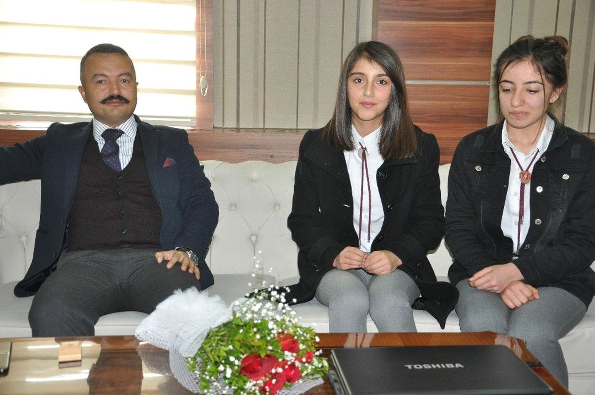 Projeci Öğrencilerden Kaymakam Kendüzler\'e Ziyaret