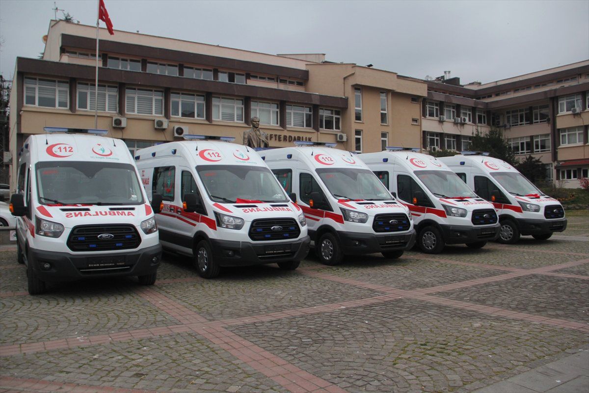 Sinop\'ta Ambulans Filosuna 5 Yeni Araç Eklendi