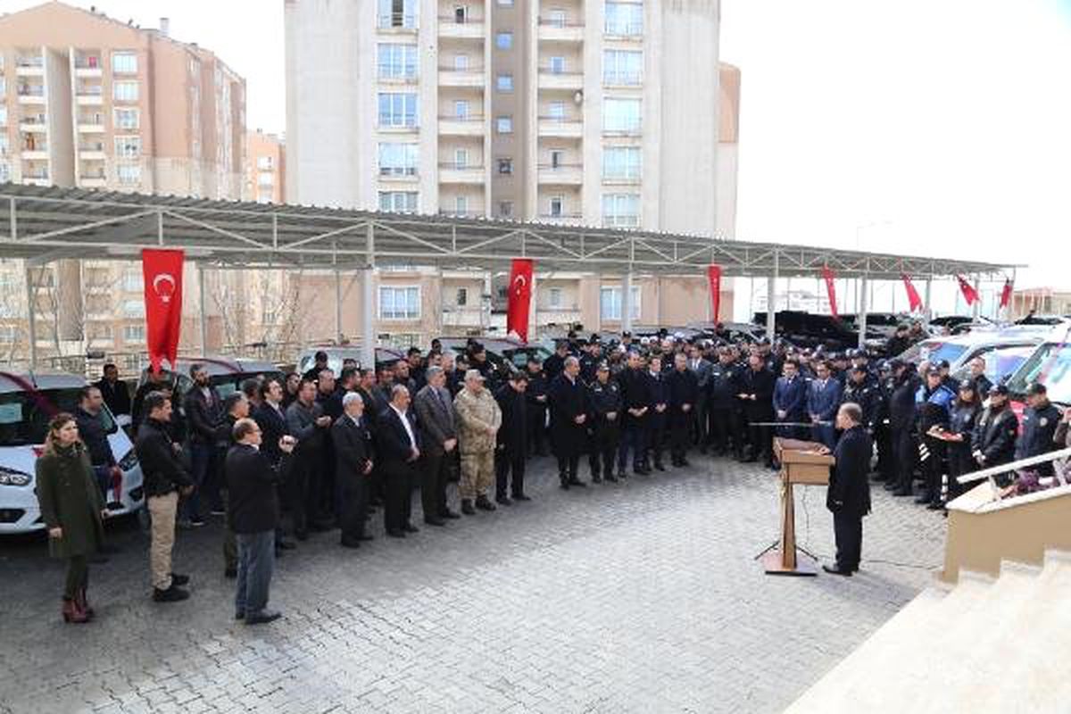 Şırnak Emniyet Müdürlüğü\'ne 15 Yeni Araç