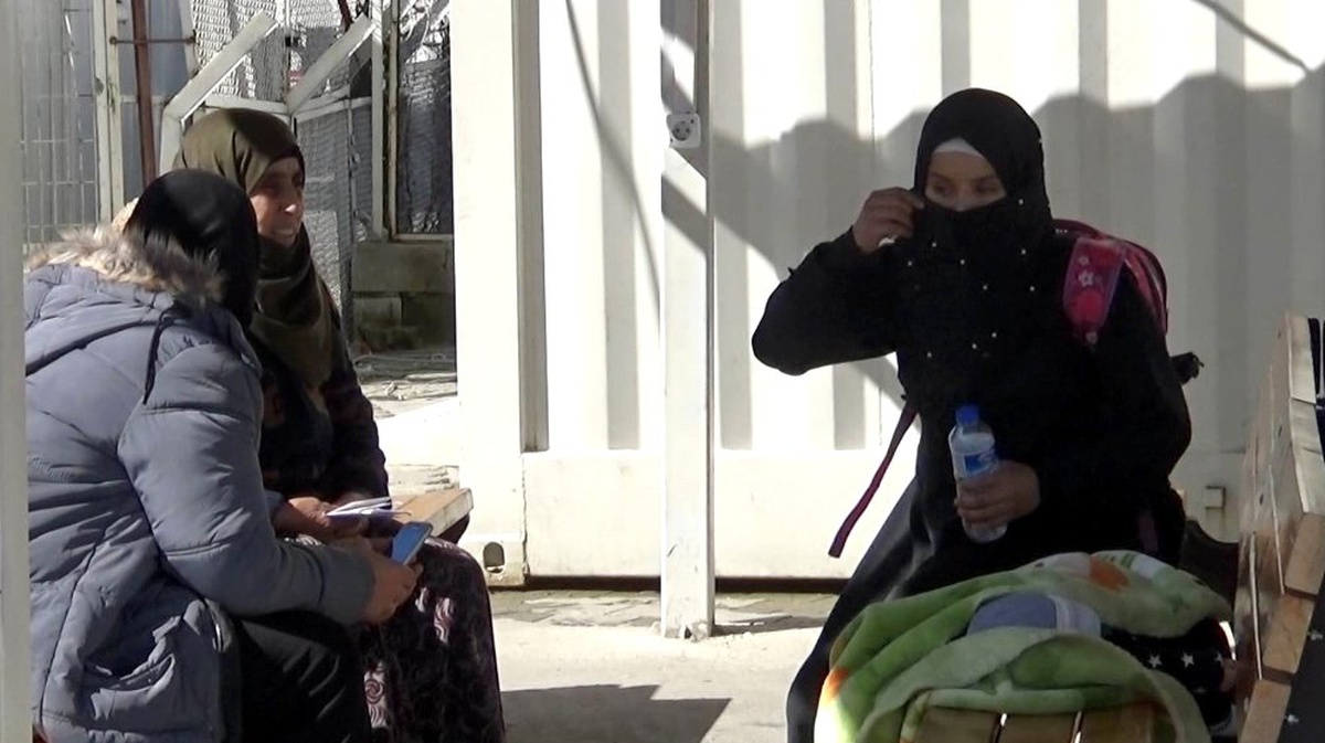 Suriyeliler Bir Daha Dönmemek Üzere Ülkelerine Gidiyor