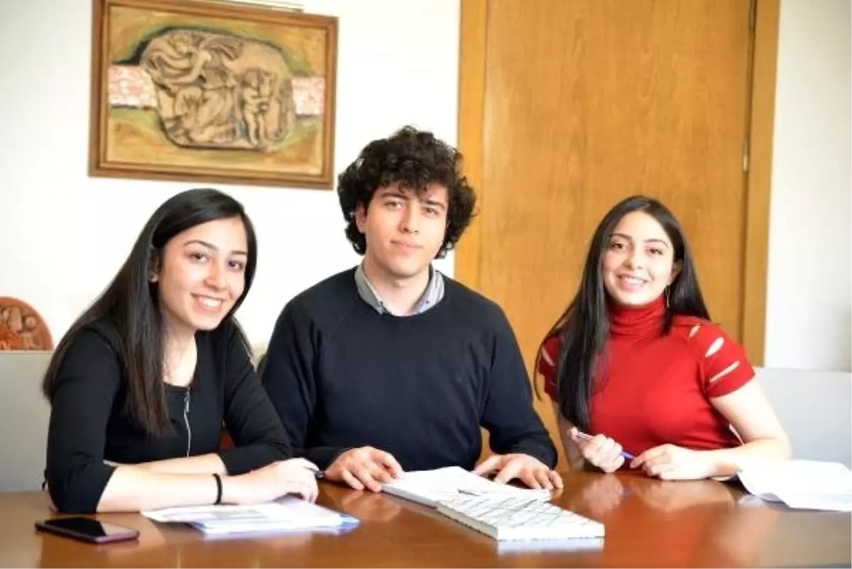 Tıp\'lı Üçüzler