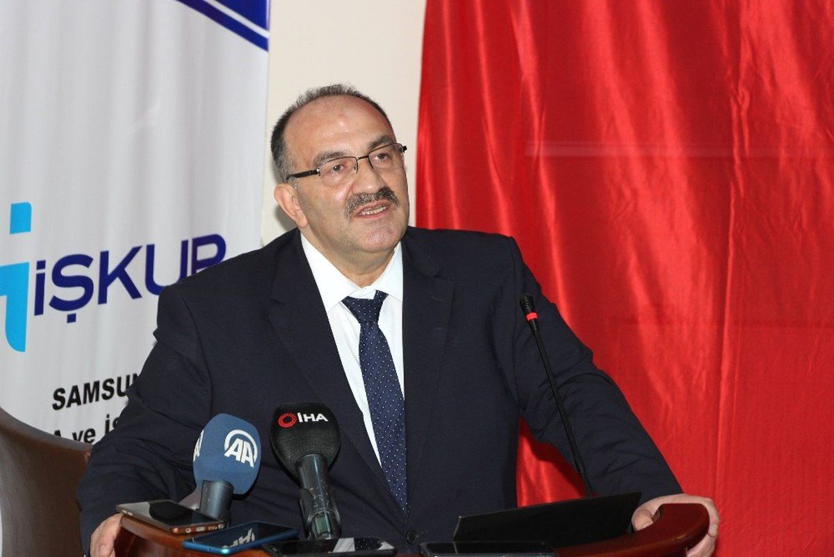 Üniversiteliye "Sosyal Çalışma" Müjdesi