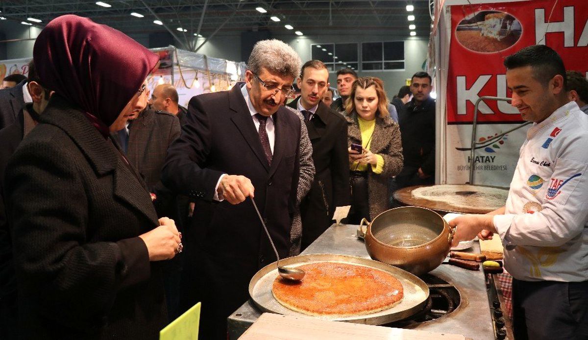 Van\'da \'Yöresel Ürünler ve Hediyelik Eşya Fuarı\' Kapılarını Açtı