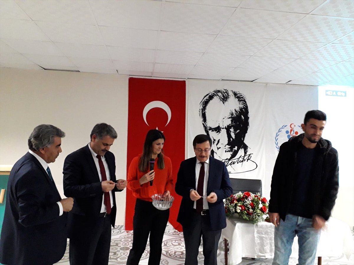 Zoru Başaranlar Kariyer Günleri" Düzenlendi