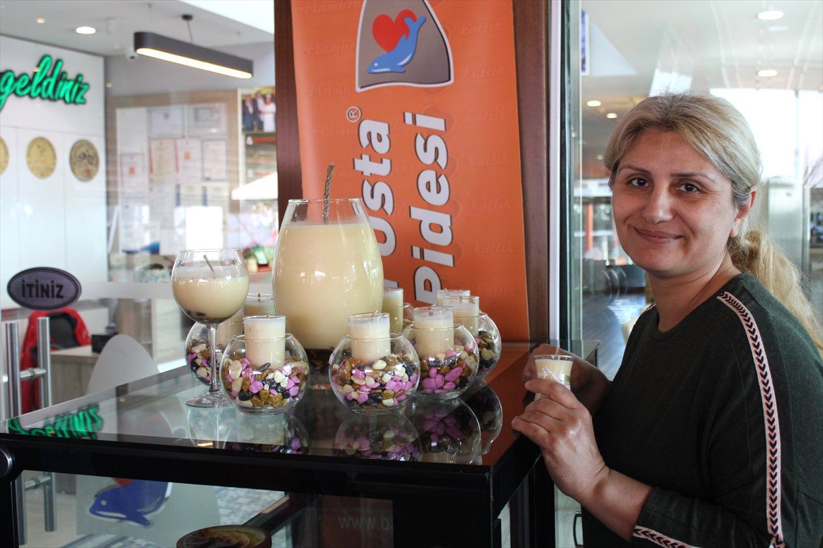 Atık Yağdan Mum Üretip Doğaya Katkı Sunuyor
