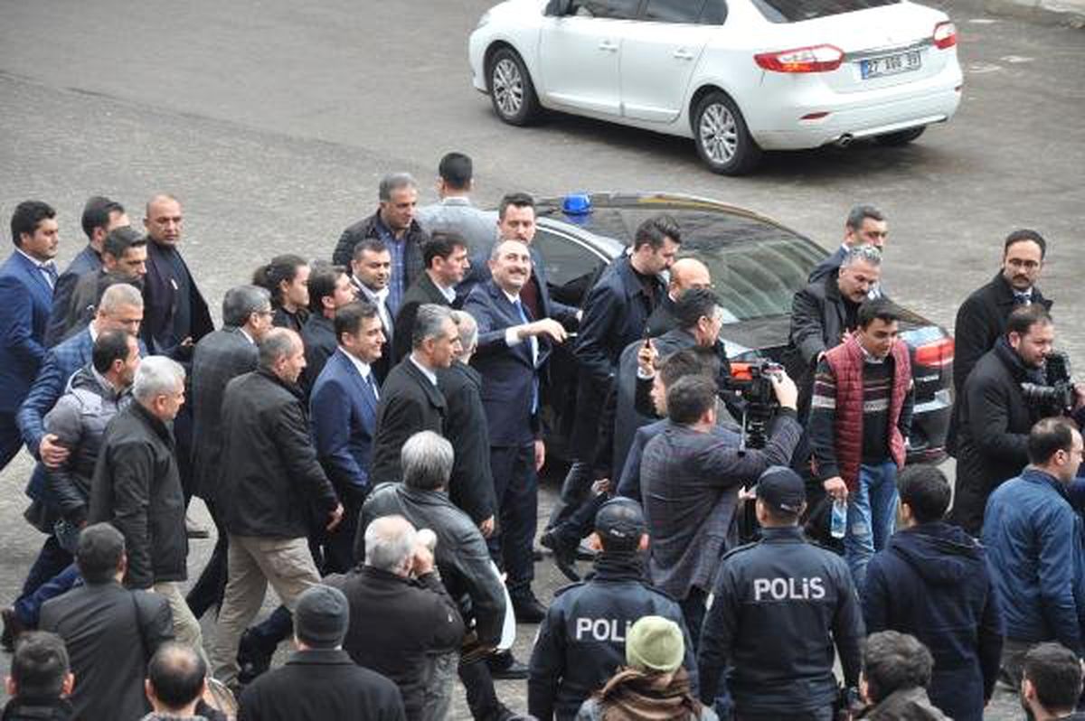 Bakan Gül: 315 Bin Suriyeli Memleketine Döndü (2)