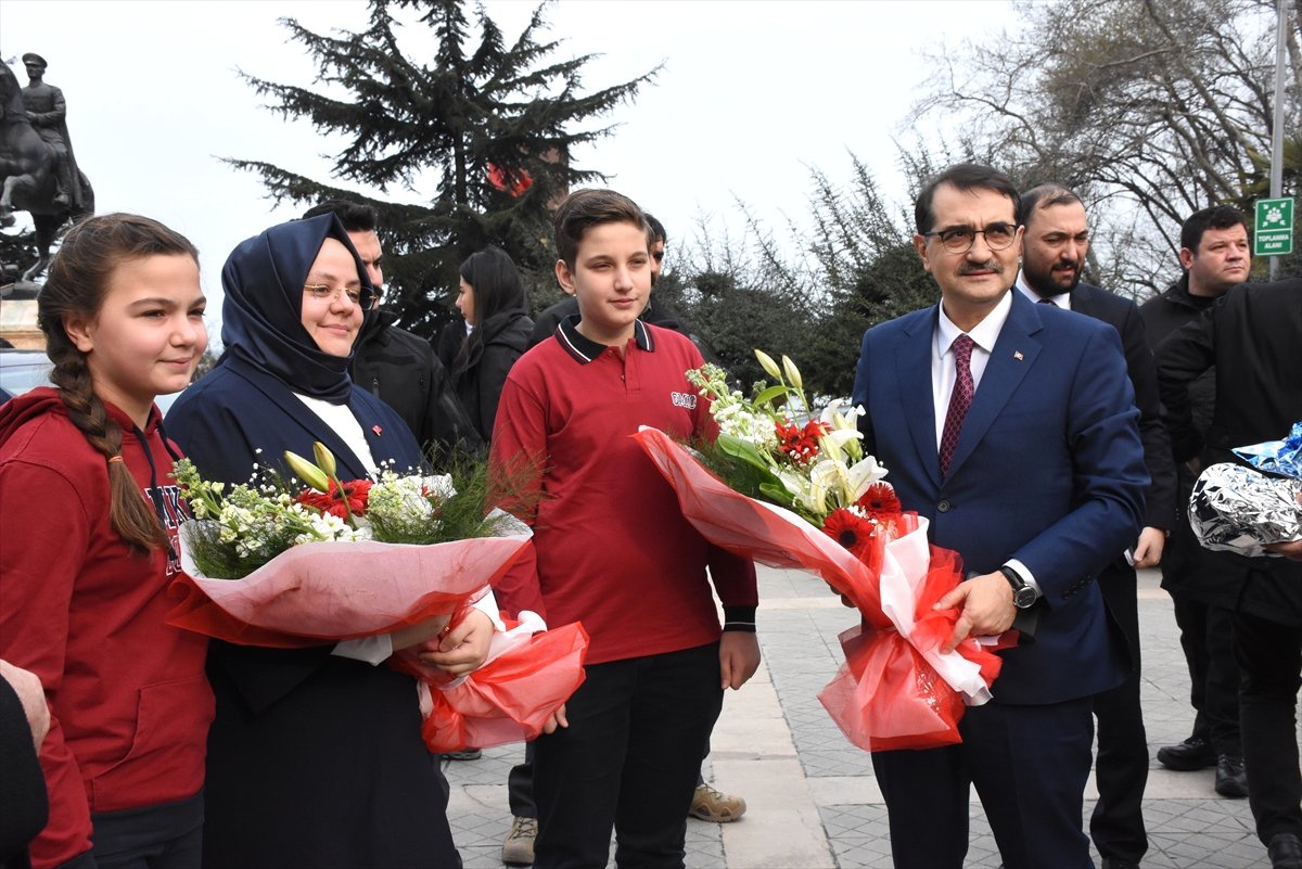 Bakanlar Dönmez ve Selçuk Zonguldak\'ta