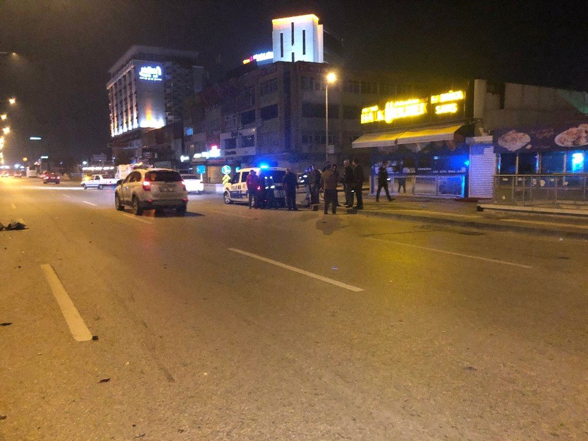 Başkent\'te Aynı Yerde 2 Kaza: 1 Yaralı