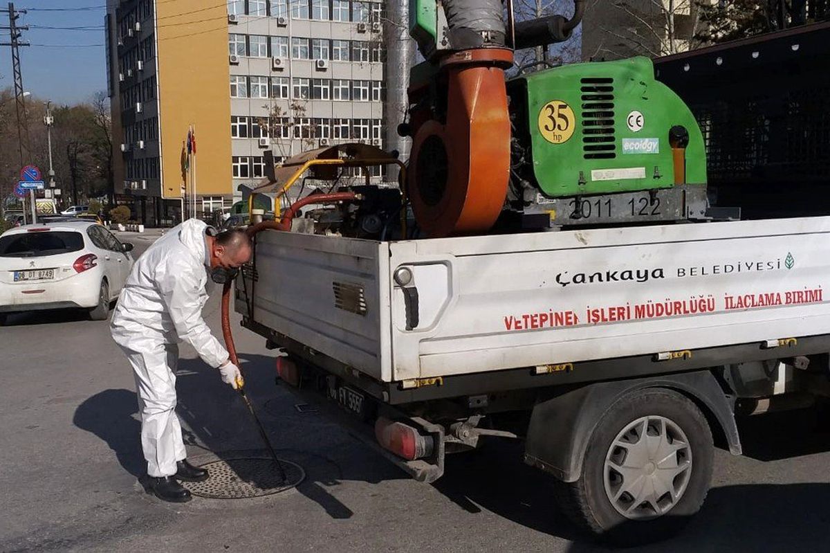 Çankaya\'da Kış Dönemi İlaçlama Çalışmaları Devam Ediyor