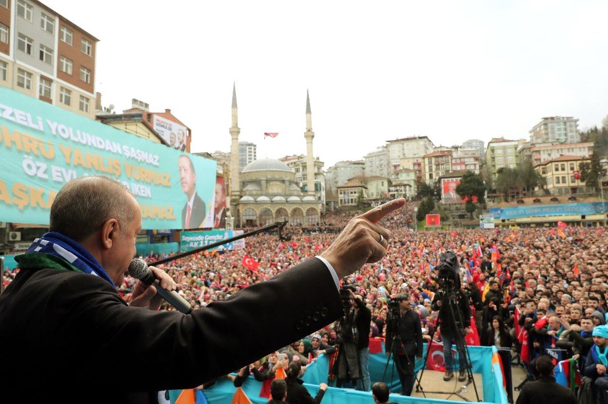 Cumhurbaşkanı Erdoğan\'dan Rize\'den Türkiye\'ye 2 Müjdeli Haber
