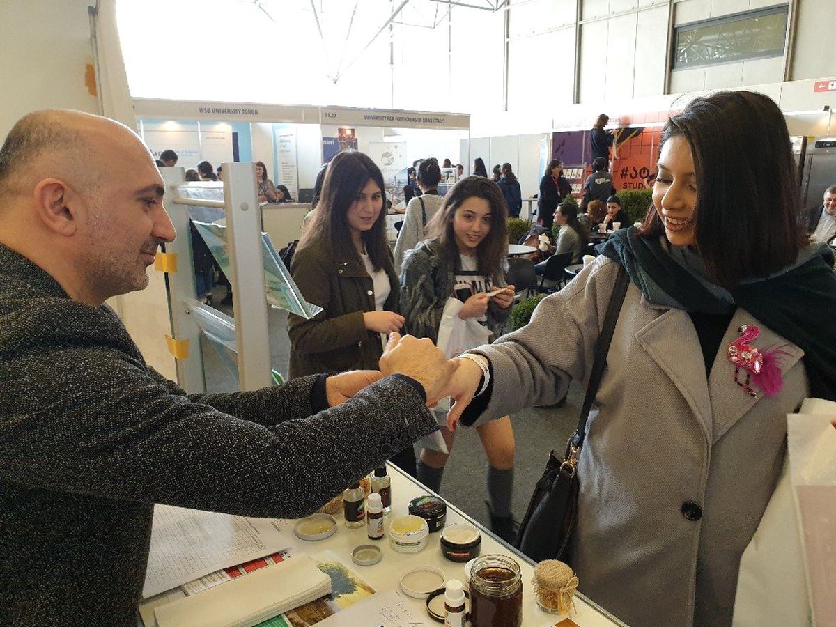 Düzce Üniversitesi Gürcistan\'daki Expo Georgia Fuarı\'nda Tanıtıldı
