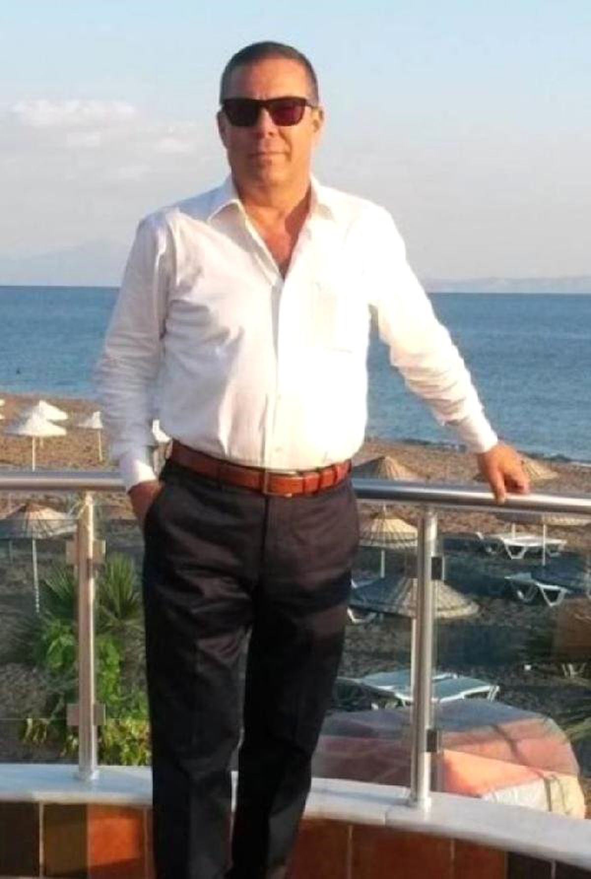 Eski Çalışanı Tarafından Tüfekle Ayaklarından Vuruldu