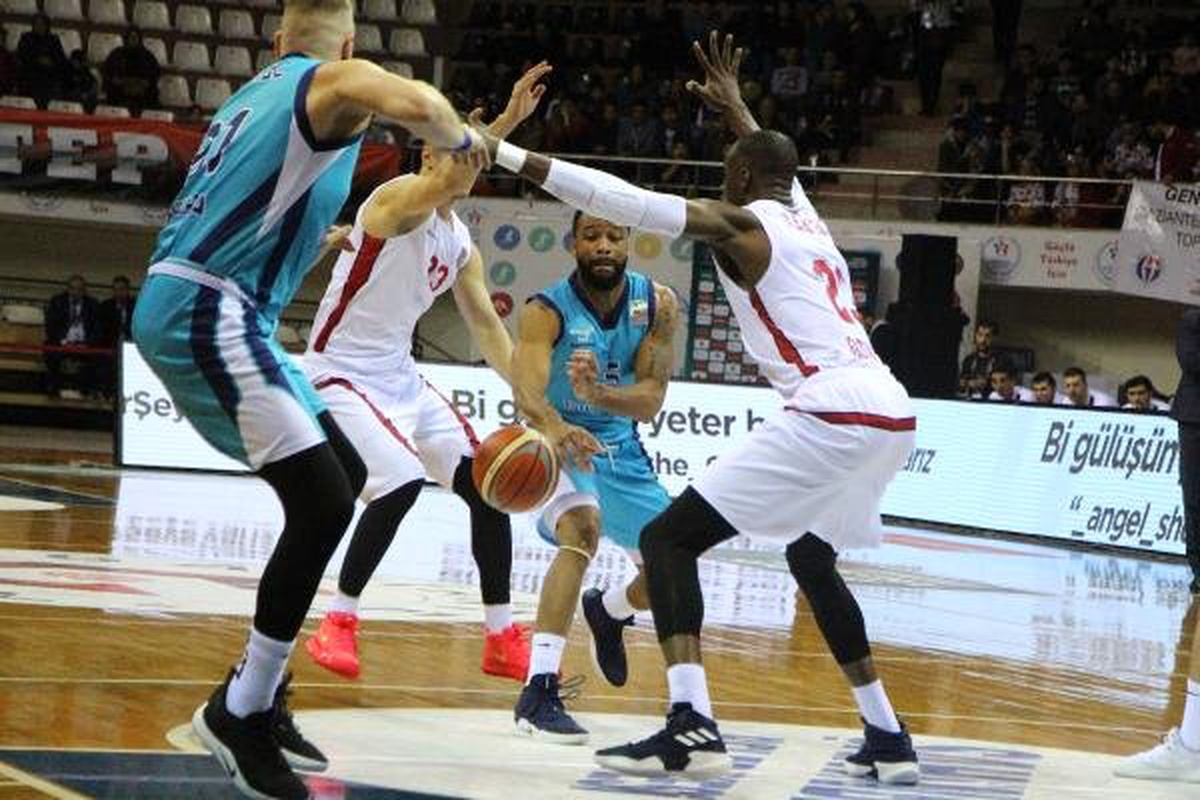 Gaziantep Basketbol - Türk Telekom: 85-79