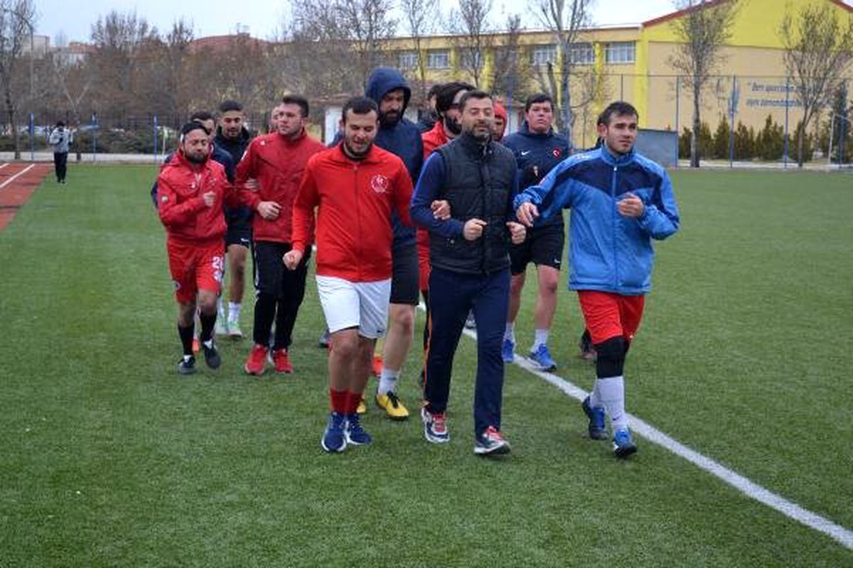 Görme Engelli Futbolcularda Hedef; Paralimpik Oyunları