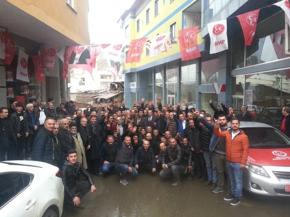 İspir\'li Gençlerden MHP ile İstişare