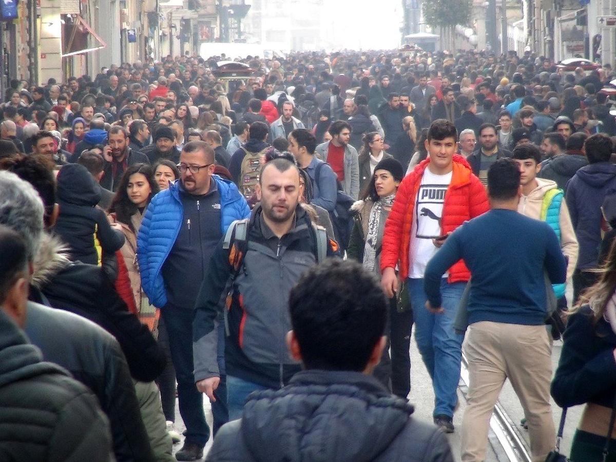 İstanbul\'un Araç Sayısı ve Nüfusunda Paralel Artış
