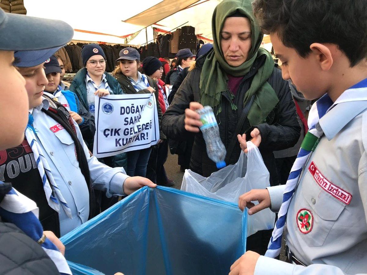 İzciler Topluma Hizmet Faaliyetleri ile Dikkat Çekti